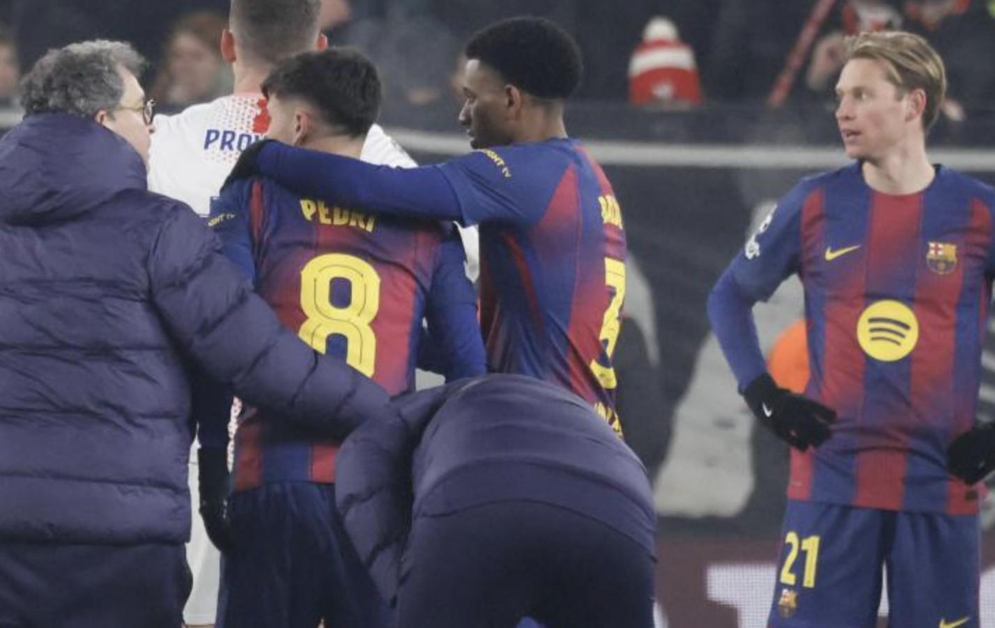 世体:佩德里的伤情看起来并不算严重,但仍可能缺阵数周